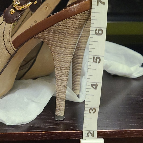High heels - Picture 5 of 5
